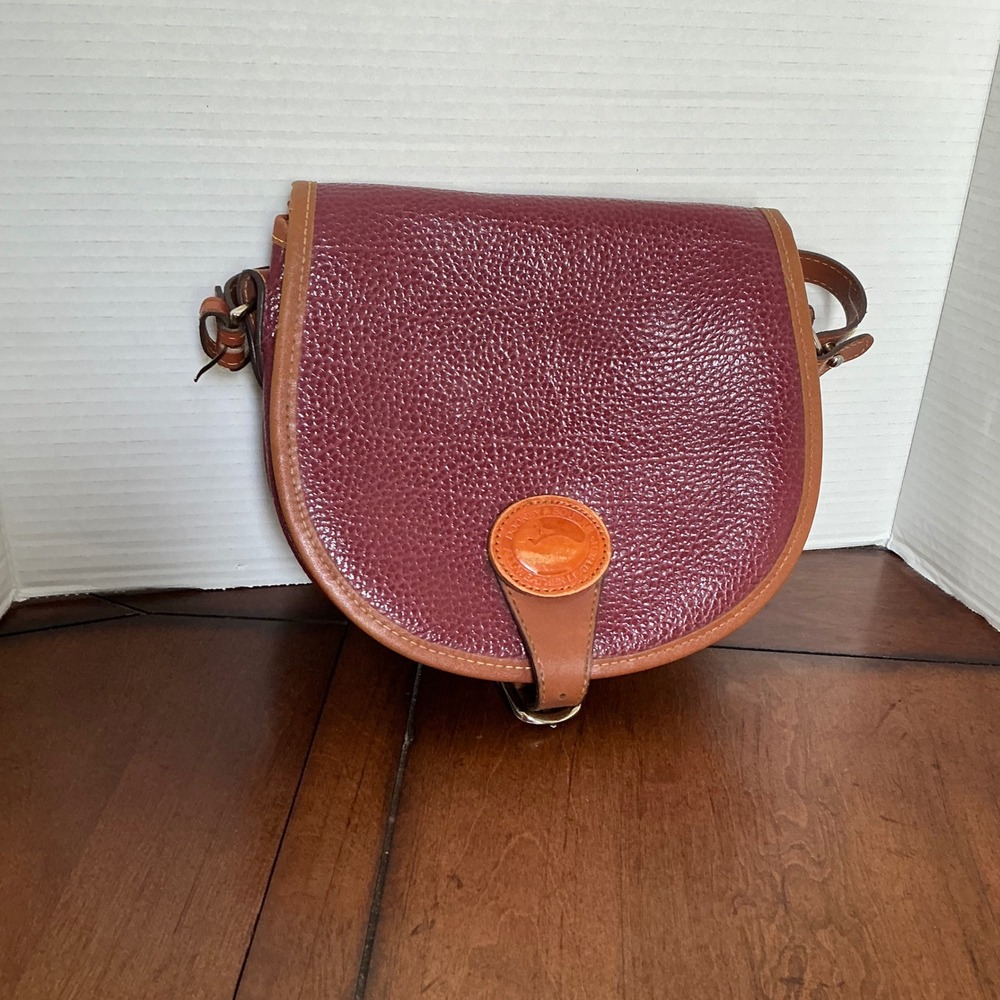 Dooney & Bourke Vintage Calvary Tropper Leather Saddle Bag Burgundy USA